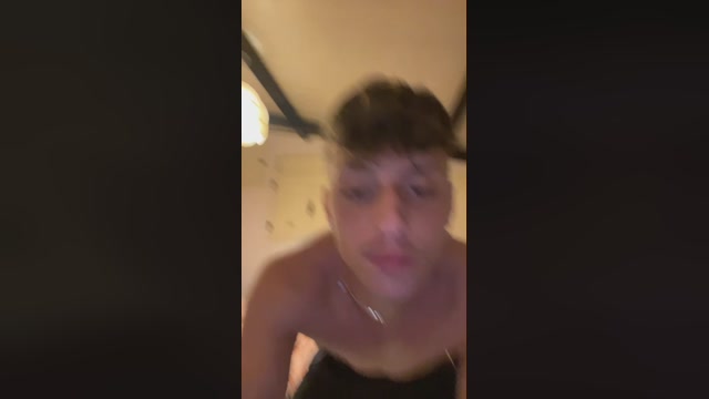 Angeluzzo01  10-06-2022